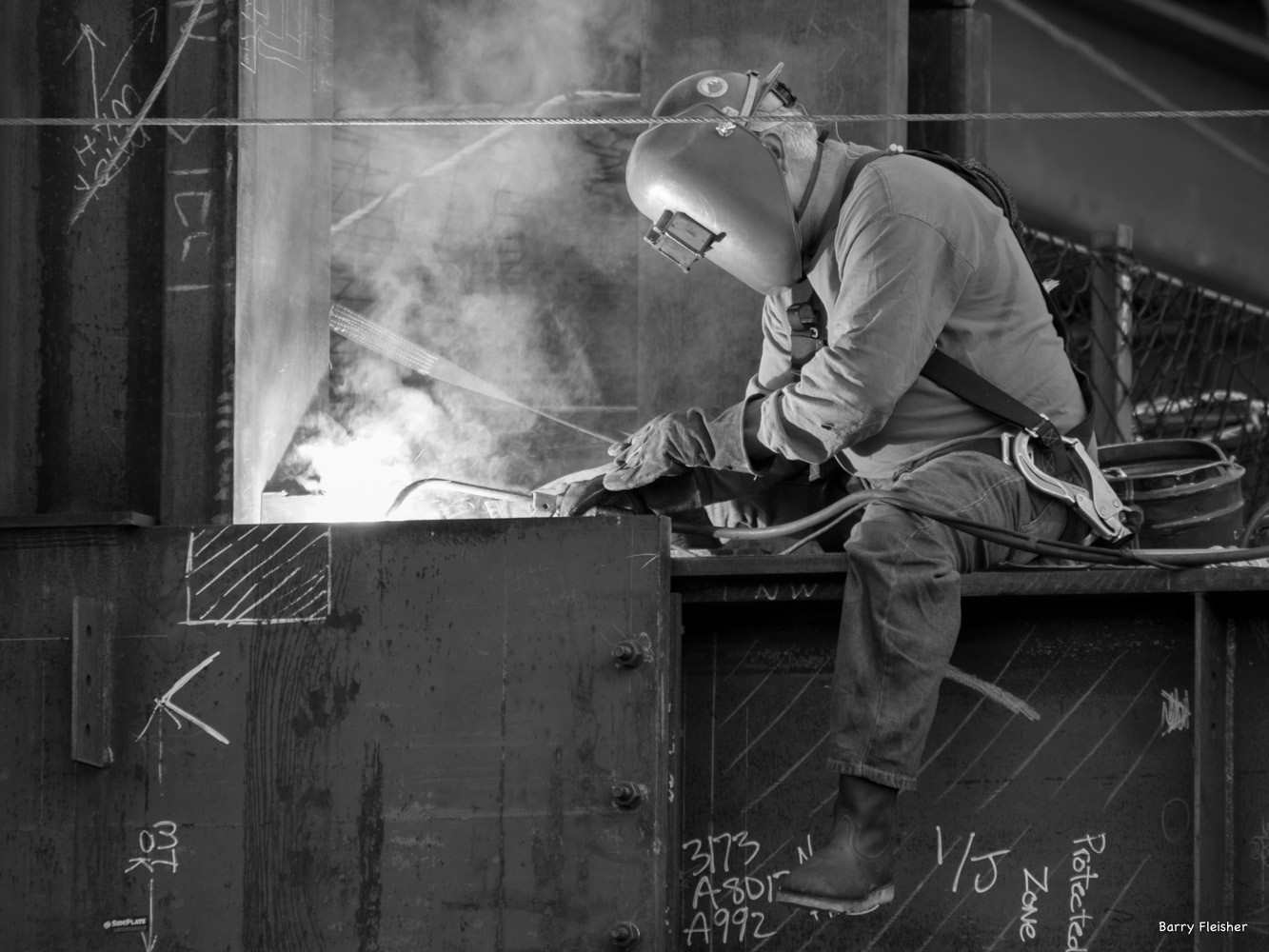 Worker construction photo