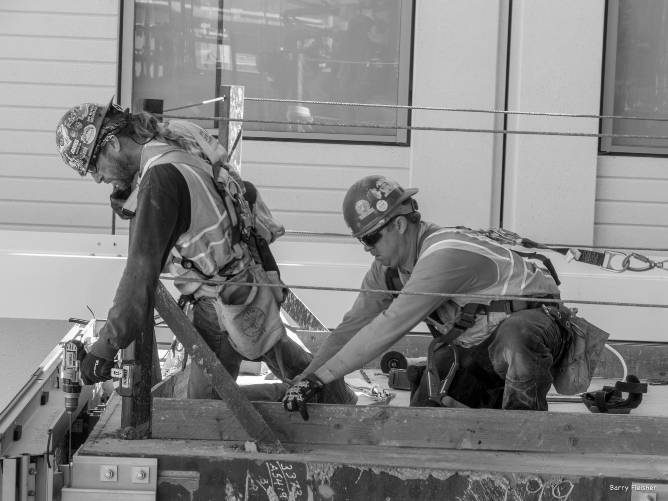 Worker construction photo